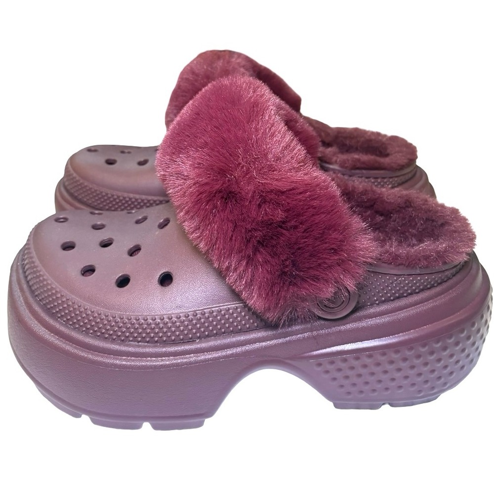 Crocs Classic Mammoth Luxe Radiant Clogs Burgundy Plum Faux Fur Platform Women 6